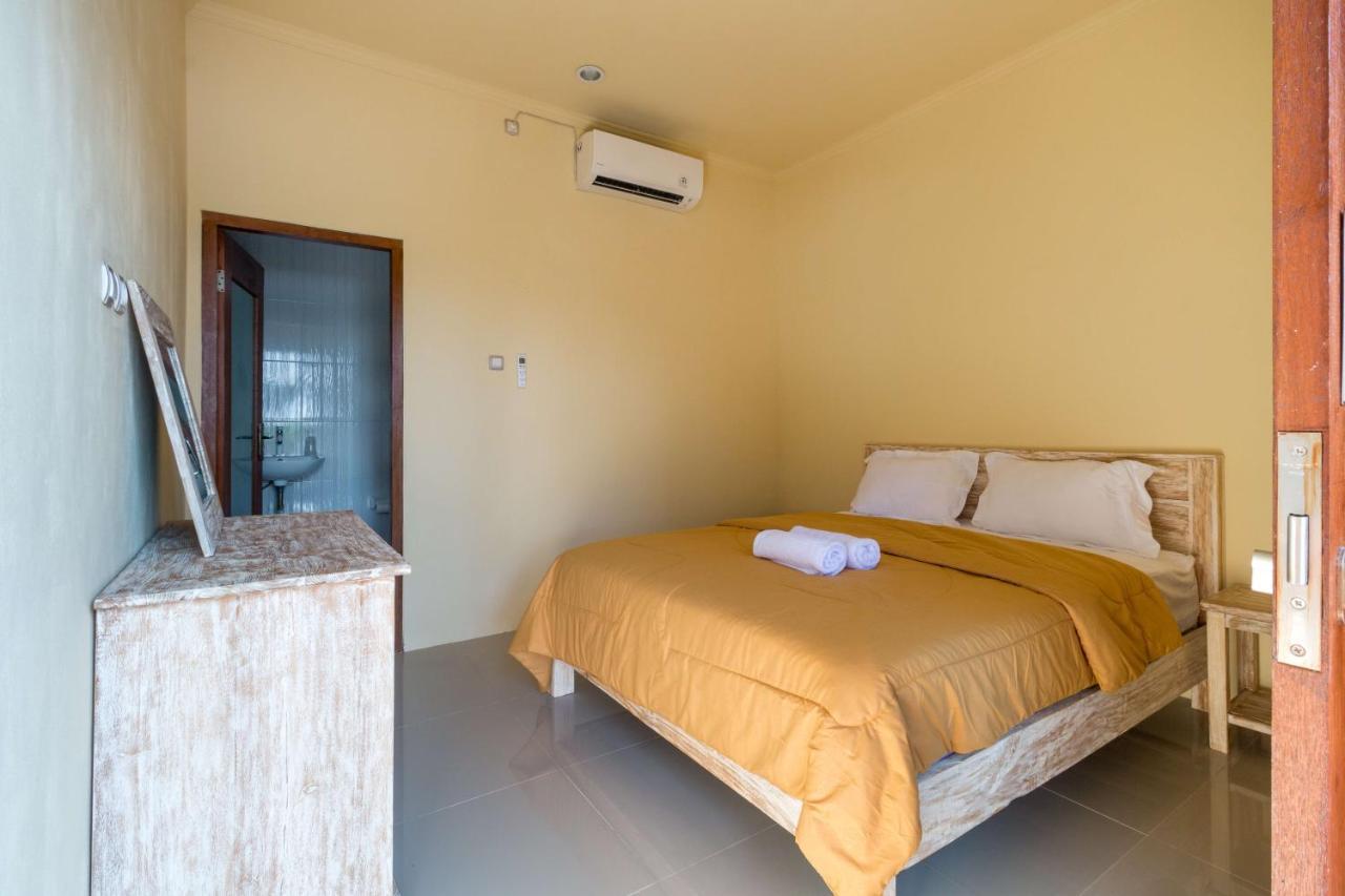 Dicky Guest House 2 Batu Bolong Canggu  Exterior photo
